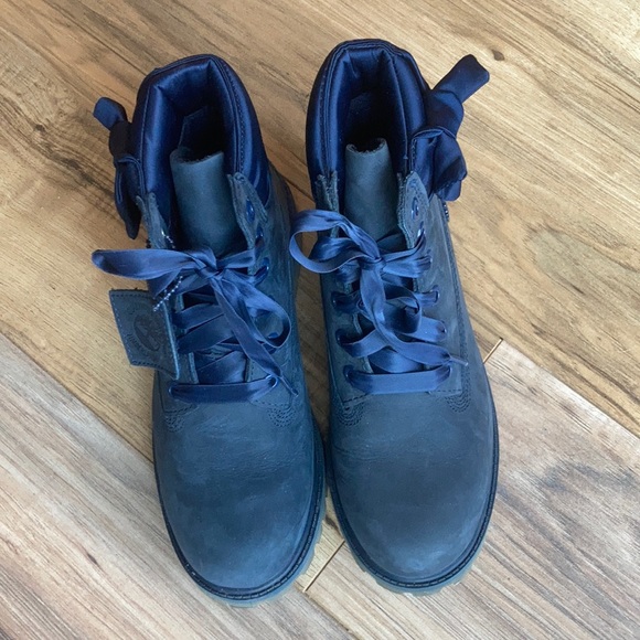 Shoes - Timberland Boots 5.5